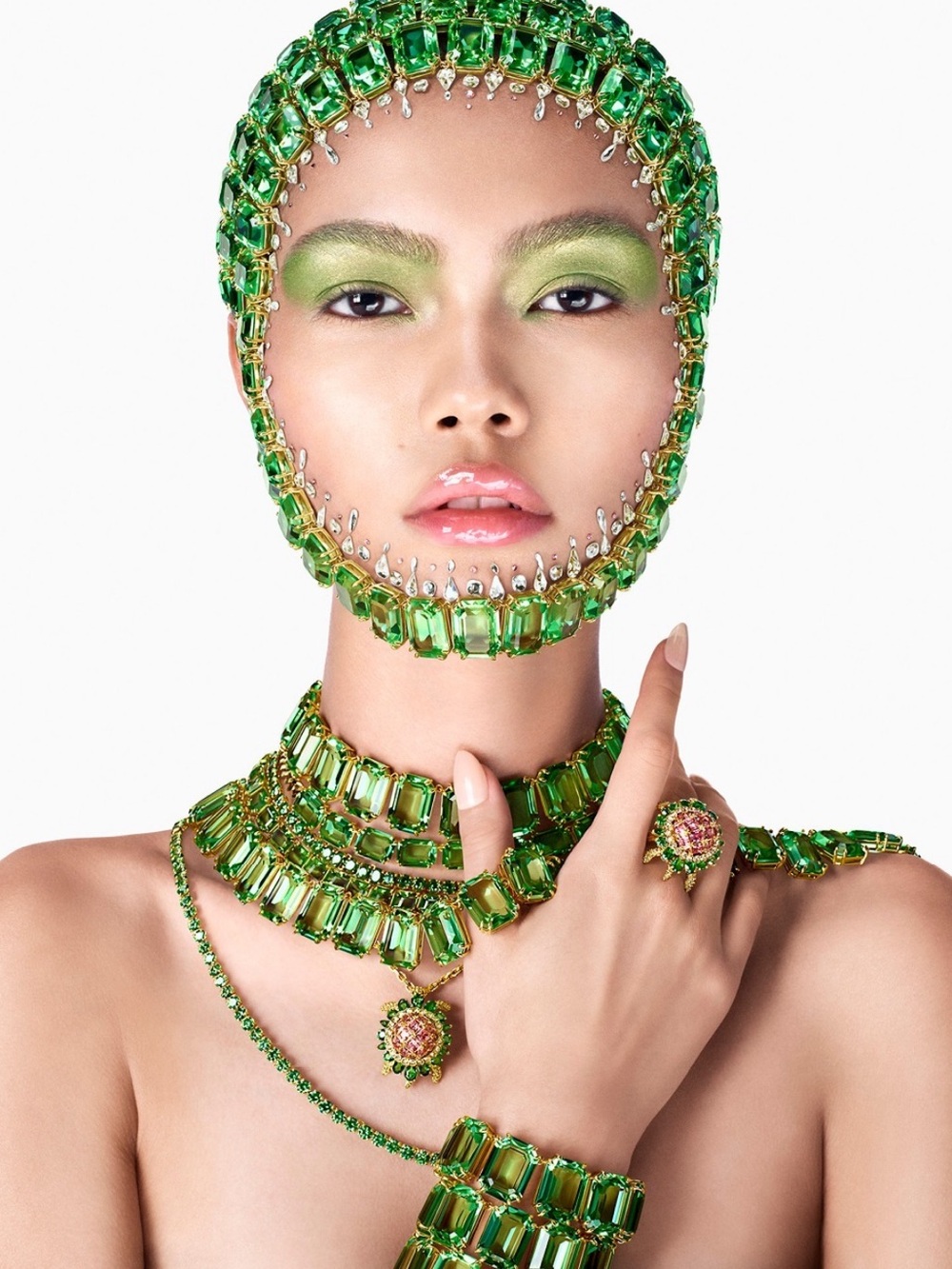 Swarovski Millenia Necklace - Picture 2 of 10